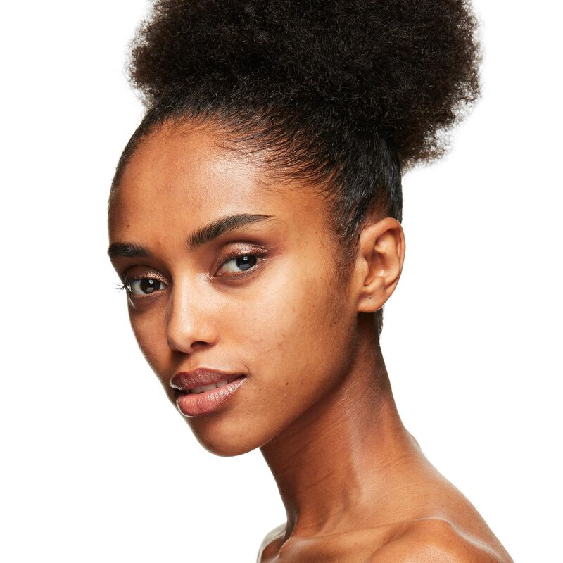 M.A.C Strobe Dewy Skin Tint image number 47